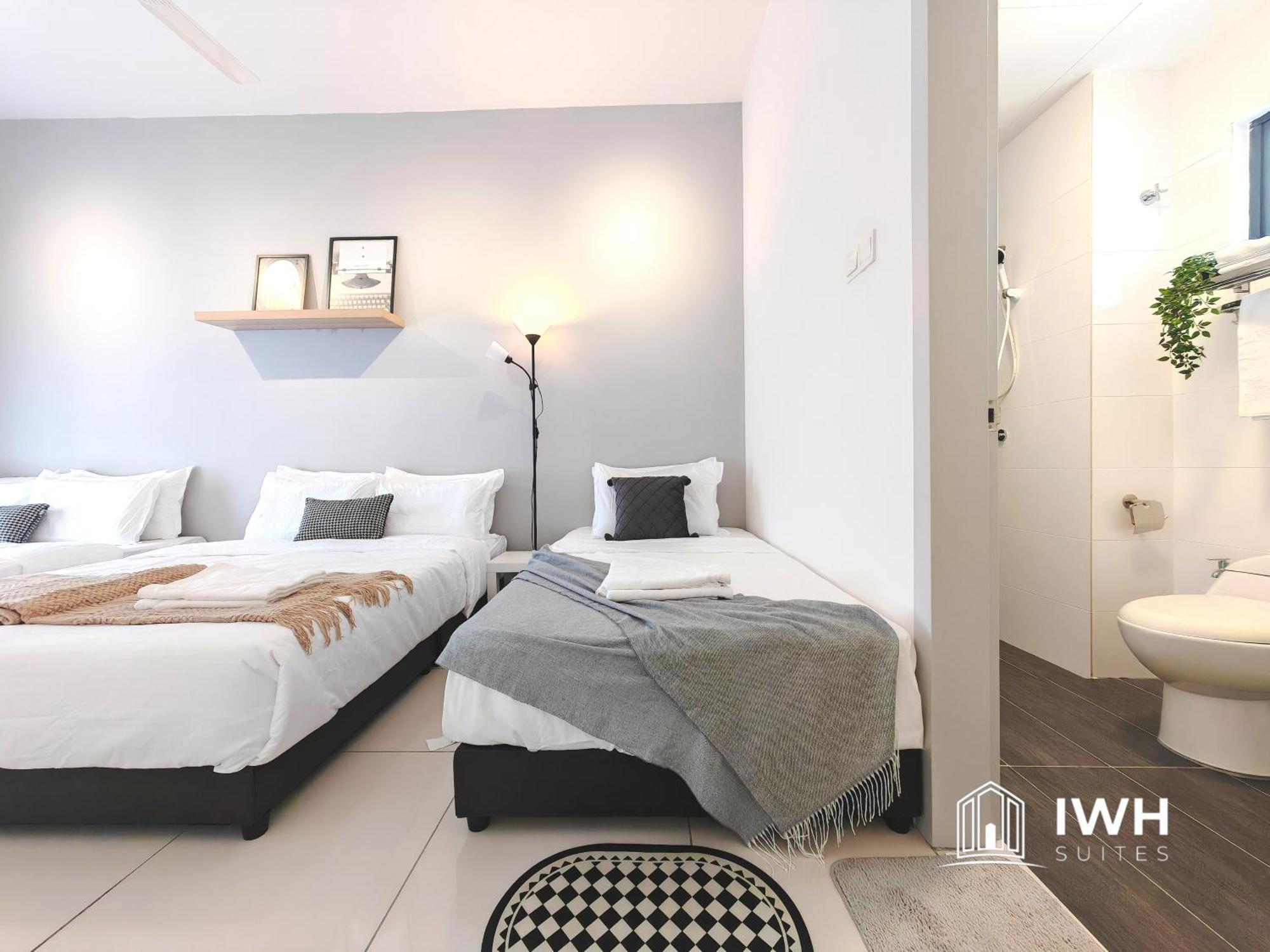 Horizon Skypool Town 4-11pax By Iwh Ipoh