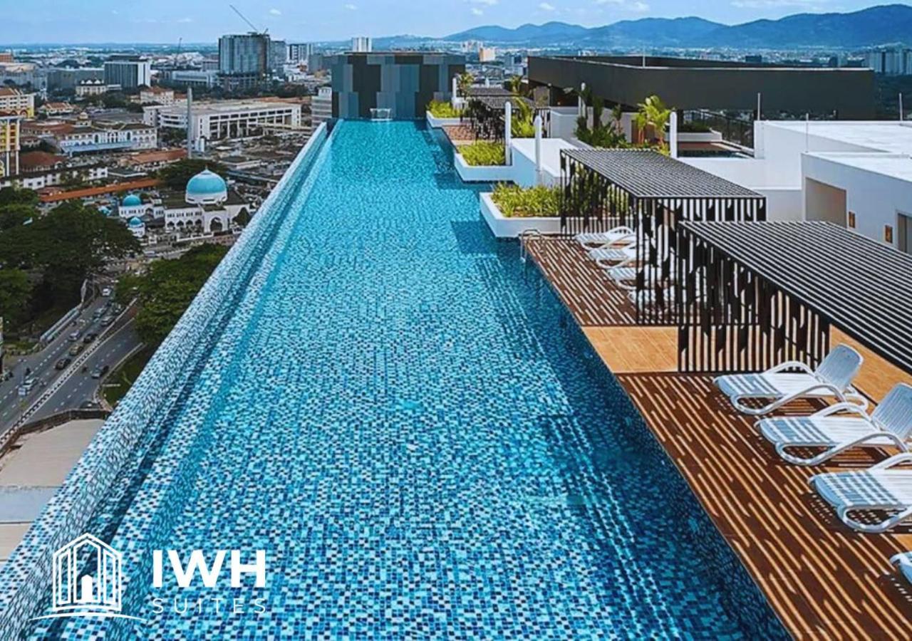 Apartment Horizon Skypool Town 4-11pax By Iwh