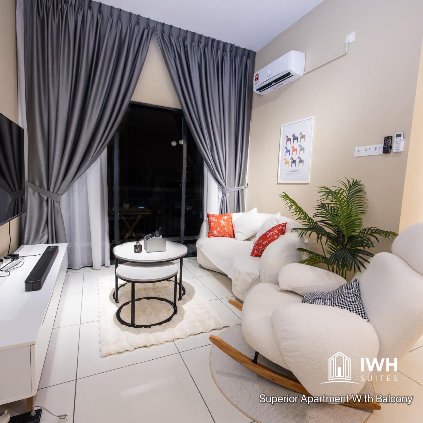 Apartment Horizon Skypool Town 4-11pax By Iwh Ipoh