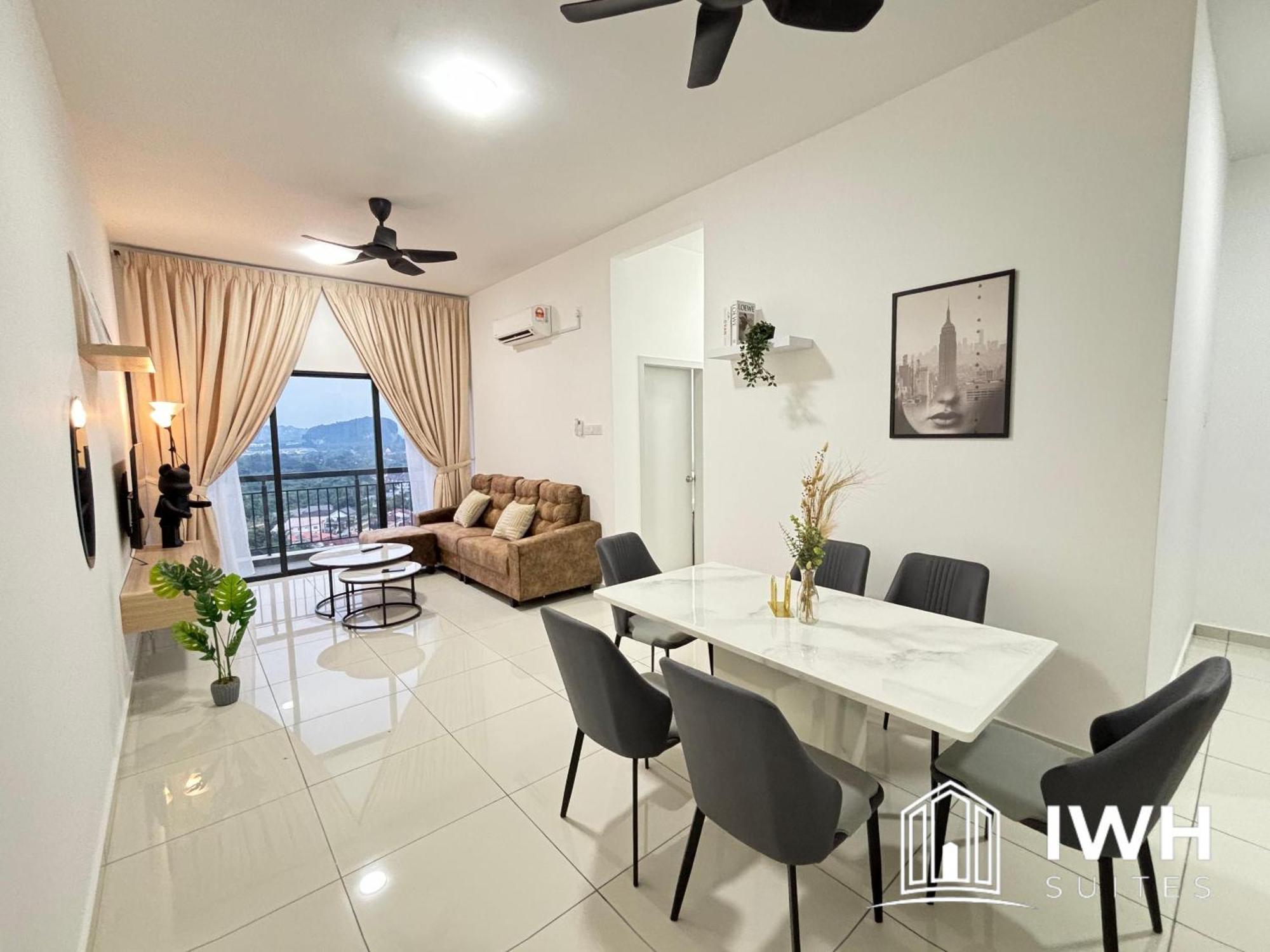Horizon Skypool Town 4-11pax By Iwh Apartment